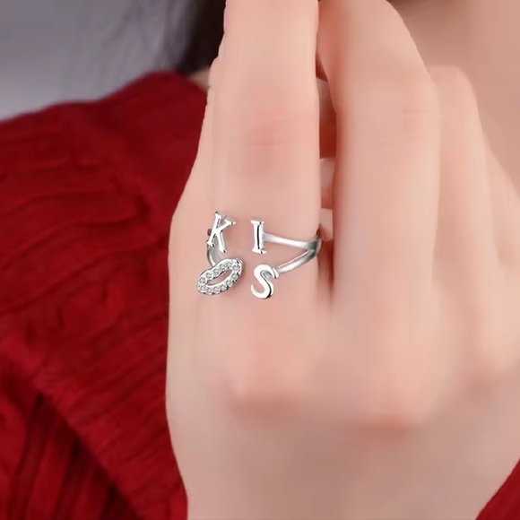 Silver 'KISS' Ring - Picture 2 of 6